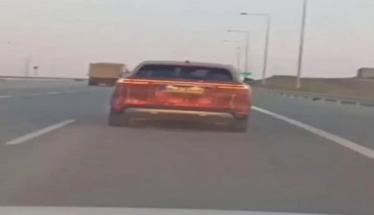 İşte karşınızda Türkiye’nin otomobili TOGG! TOGG yollara çıktı! O anlar an be an kameralarda