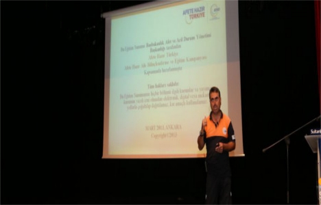 Sultanbeyli Belediyesi'nden temel afet bilinci semineri!