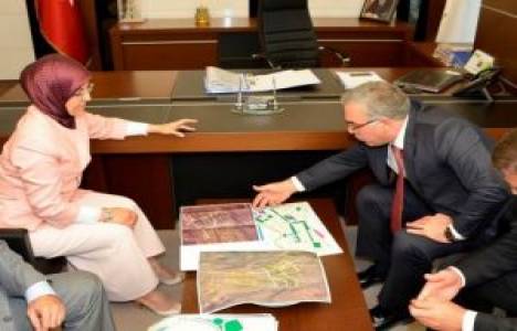 Mehmet Ergün Turan Meram Belediye Başkanı Fatma Toru'yu ziyaret etti!