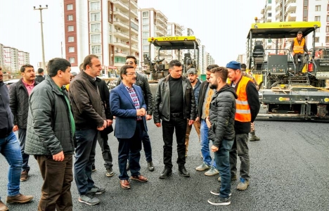 Diyarbakır Nazım Hikmet Caddesi asfaltlanıyor!