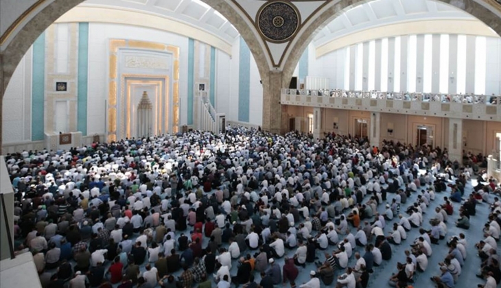 Diyanet ten kiracı ve ev sahibi anlaşmazlığına cuma hutbesi formülü: Hem ev sahiplerinden hem de kiracılardan istedi