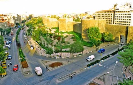 Gaziantep'te dinamik kavşaklarla trafik sorunu çözülmeye çalışılıyor!