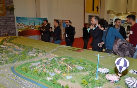 Ankara Büyükşehir Belediyesi EMITT Fuarı'nda projelerini tanıttı!