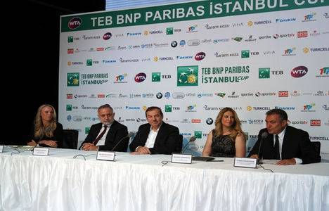 Caroline Wozniacki: İstanbul da olmaktan çok mutluyum!