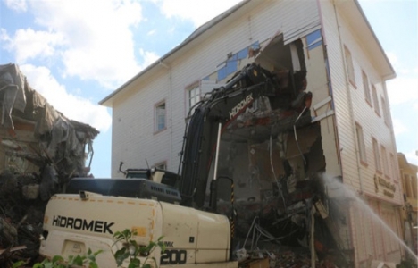 Eyüp Sultan’daki Halit Paşa Konağı yıkıldı!