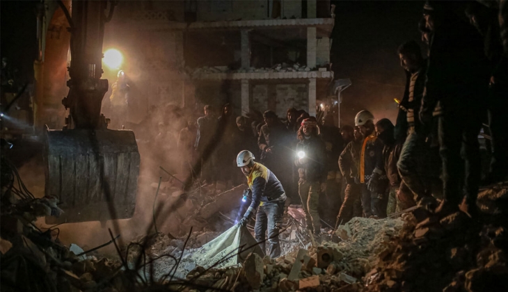 Deprem profesörü Ahmet Ercan'dan kritik uyarı! Deprem bölgesinde bu mutlaka yapılmalı!