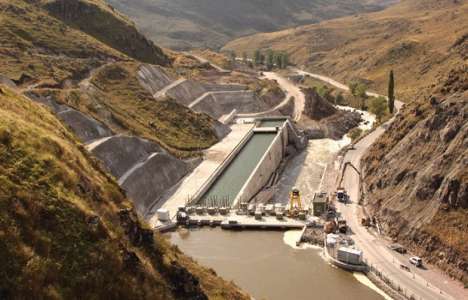 Paravani Hidroelektrik Santraliyle Türkiye'ye 20 milyon dolarlık elektrik satılacak!