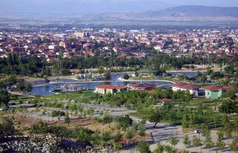 Isparta Defterdarlığı Milli Emlak Müdürlüğü'nden 2 adet satılık arsa: 1 milyon 305 TL!