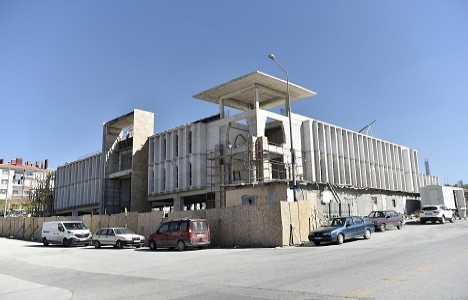 Mamak Kıbrıs Mahallesi'ndeki üçlü tesisin yüzde 75'i tamam!