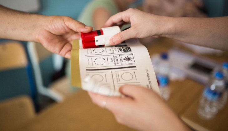 Oy kullanırken bu hatayı yapanların geçersiz sayılacak! Bakın o hata ne?