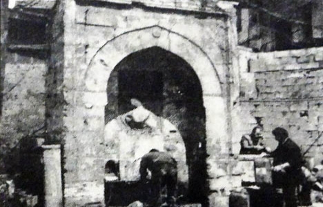 1982 yılında tarihi Kazlıçeşme harabe halindeymiş!