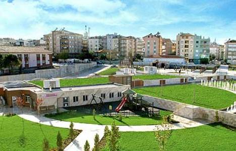 Denizli'deki eski cezaevinin altı otopark üstü okul ve park oldu!