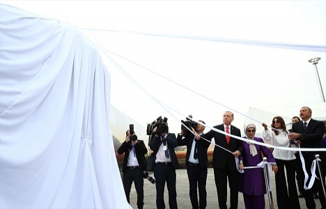 Bakü-Tiflis-Kars Demiryolu Hattı açıldı!