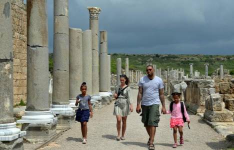 Perge Antik kenti 3 milyon TL'lik yatırımla aydınlanacak!
