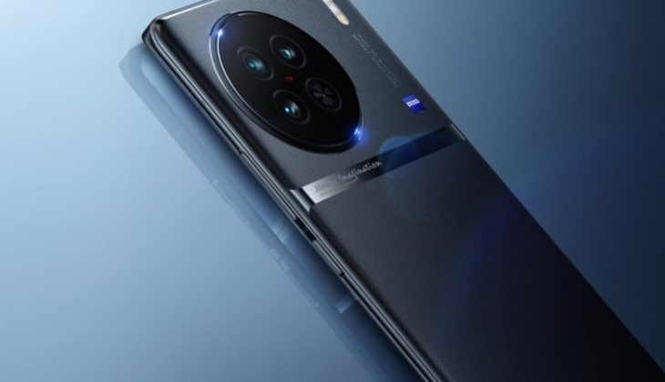 Amiral gemilerine kafa tutan Vivo x90S lansman tarihi belli oldu