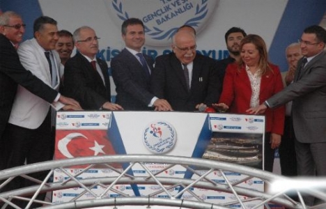 TOKİ Eskişehir Stadı temel atma