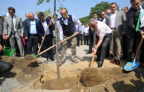 Özgecan Aslan Yürüyüş Parkuru'nun temeli atıldı!