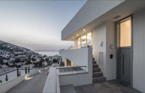 Hadise Bodrum Novron Sitesi nde 2 milyon Euro’ya villa aldı!