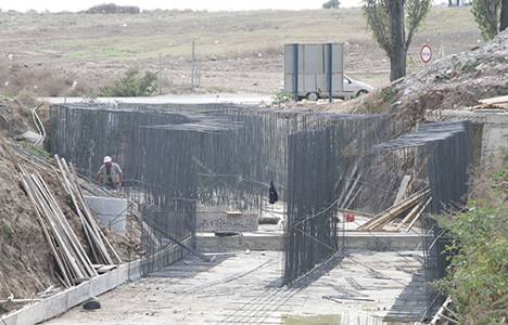 Kapaklı’da dere ıslah çalışmaları devam ediyor!