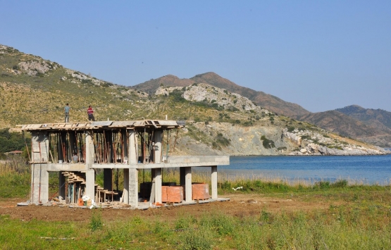 Datça da sit alanındaki kaçak otelin inşaatı sürüyor!