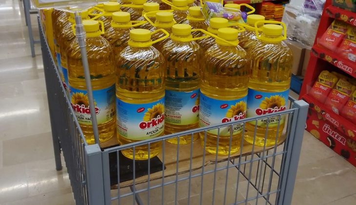 Tarım Bakanı Vahit Kirişçi den 5 lt ayçiçek yağına kısıtlama açıklaması! Türkiye nin nüfusuna dikkat çekti
