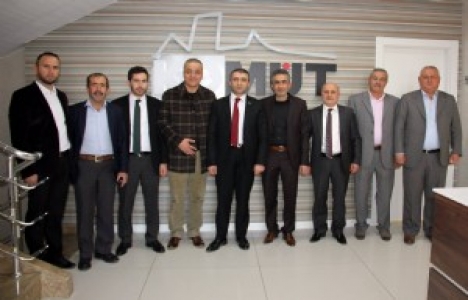 İnşaat Müteahhitlerinden KOMÜT'e ziyaret!