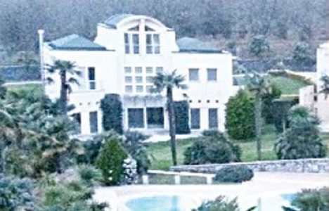 İşte Nur Yerlitaş’ın Zekeriyaköy deki 10 milyon TL lik evi!