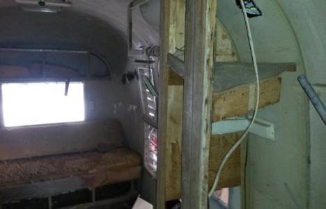 Yüksek kira fiyatlarına kızdı, karavanı dükkana çevirdi!