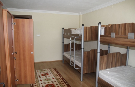 Devlet yurtları ile el konulan özel yurtlar meclis gündeminde!