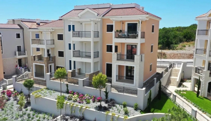 Lustica Bay Centrale de 430 bin Euro dan başlayan fiyatlarla ev sahibi olma fırsatı!