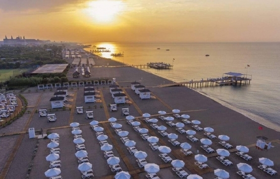 Antalya Muratpaşa daki yasa dışı işletmelerin yıkımına korona engeli!