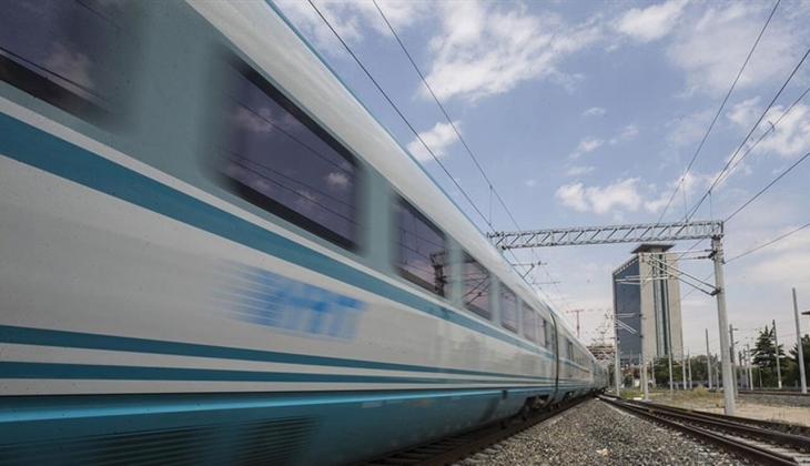 Ankara-İzmir Hızlı Tren Hattı ne zaman açılıyor? Resmen tarih verildi! Ankara-İzmir arası 3,5 saate düşecek!