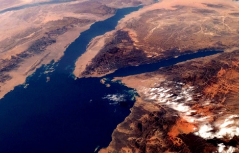 Mısır'ın Süveyş kanalı projesi ne zaman tamamlanacak?