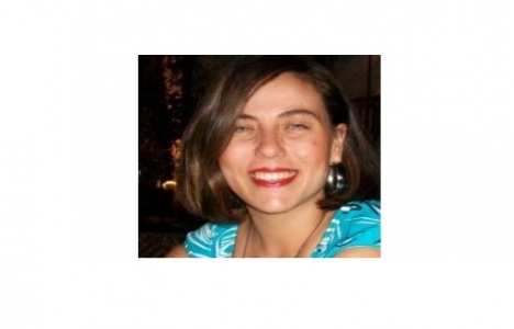 Zeynep Gülşen kimdir?