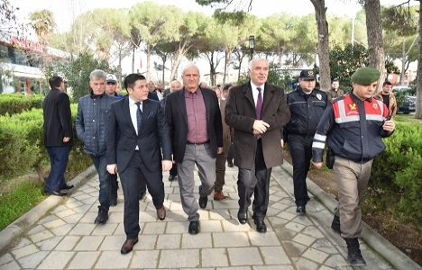 Manisalı depremzedeler evlerine kavuştu!