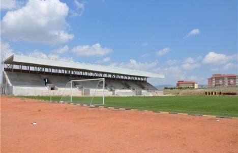 Yozgat'taki Sorgun İlçe Stadı'nın inşaatı tamamlanamıyor!