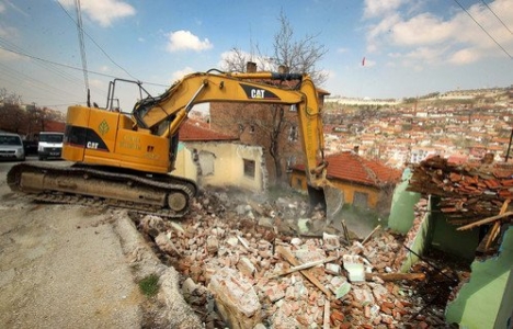 Çankaya'da gecekondular yıkılıyor!