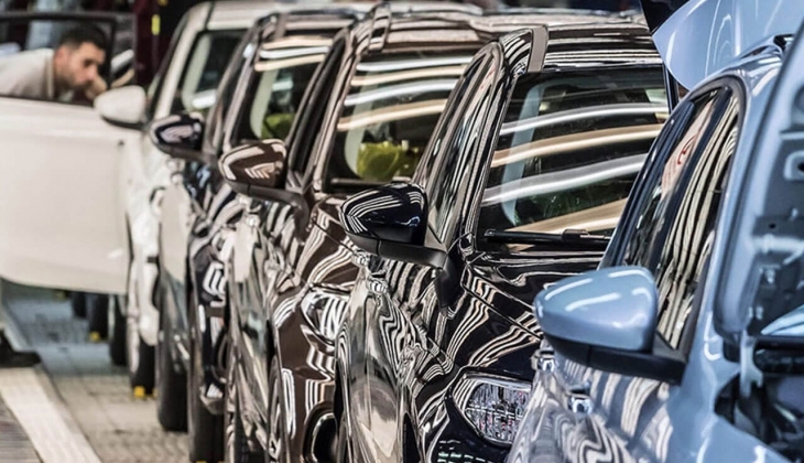 Otomobil satışları Ağustos'ta rekor kırdı: Yüzde 64,7'lik artış! En fazla otomatik ve benzinli araçlar satıldı!