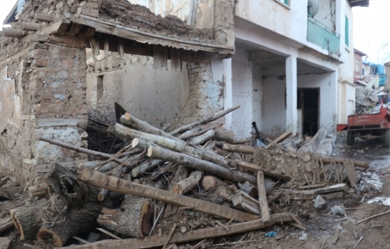 Malatya depreminin bilançosu: 4.933 bina ağır, 8.614 bina az hasarlı!