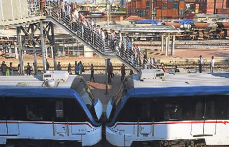 İZBAN'dan geçecek yaya alt geçidinin inşaatı durduruldu!