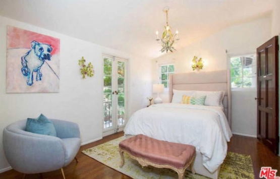 Frances Bean Cobain, emlak zengini olma yolunda!