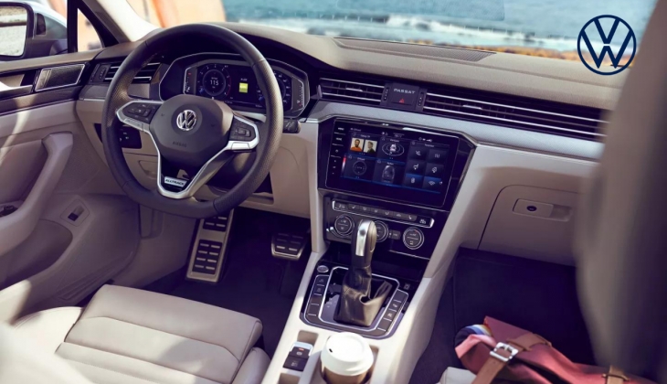 Volkswagen Passat Alltrack e gelen zam herkesi şaşırttı! Passat Alltrack e tamı tamına 174.800 TL zam geldi!