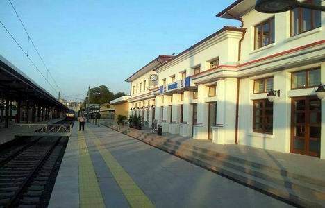 Pendik Tren İstasyonu, Ankara İstanbul YHT için hazır!