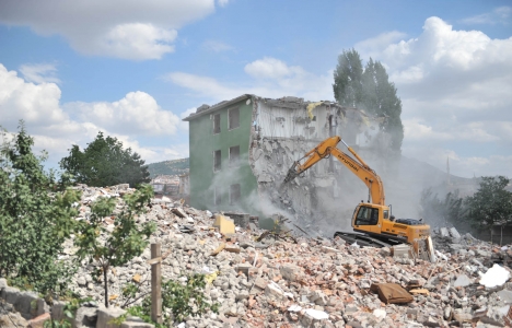 Altındağ Ulubey'de 650 gecekondu yıkıldı!