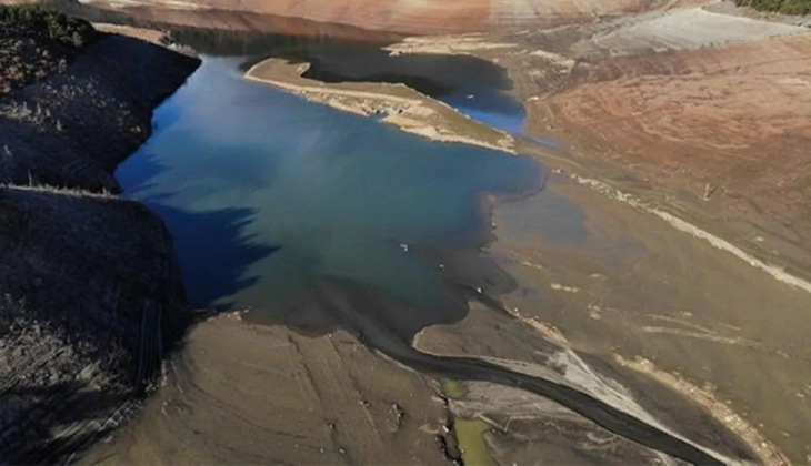 İstanbul Barajlarında Endişe Verici Düşüş: Su Seviyeleri Felaket Derecesinde Azaldı!