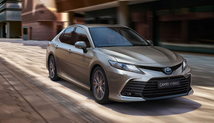 Toyota Camry e çılgın zam geldi! Kasım ayı fiyatları cep yakıyor! İşte Toyota Camry 22 Kasım 2022 fiyat listesi