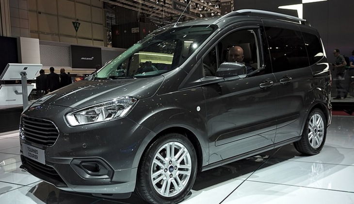 Ford Tourneo Courier ve Transit Courier fiyatı aralık ayında ne kadar oldu? İşte 23 Aralık 2022 fiyat listesi...