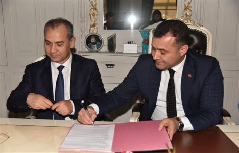 Alanya Konaklı eski belediye binası ALKÜ'ye tahsis edildi!