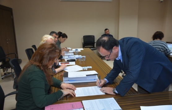 İzmit Belediyesi mülkiyetindeki bazı yerler kiraya verildi!