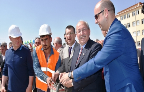 Hayrabolu Spor Salonu'nun temeli atıldı!